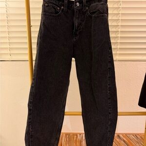 Abercrombie & Fitch Women’s Barrel Black Jeans Curve Love